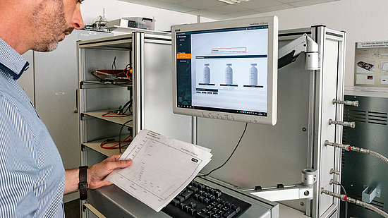 Kalibrier- und Service-Techniker (m/w/d) Kalibrier- und Service-Techniker (m/w/d)